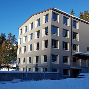 neues Schulhaus.jpg